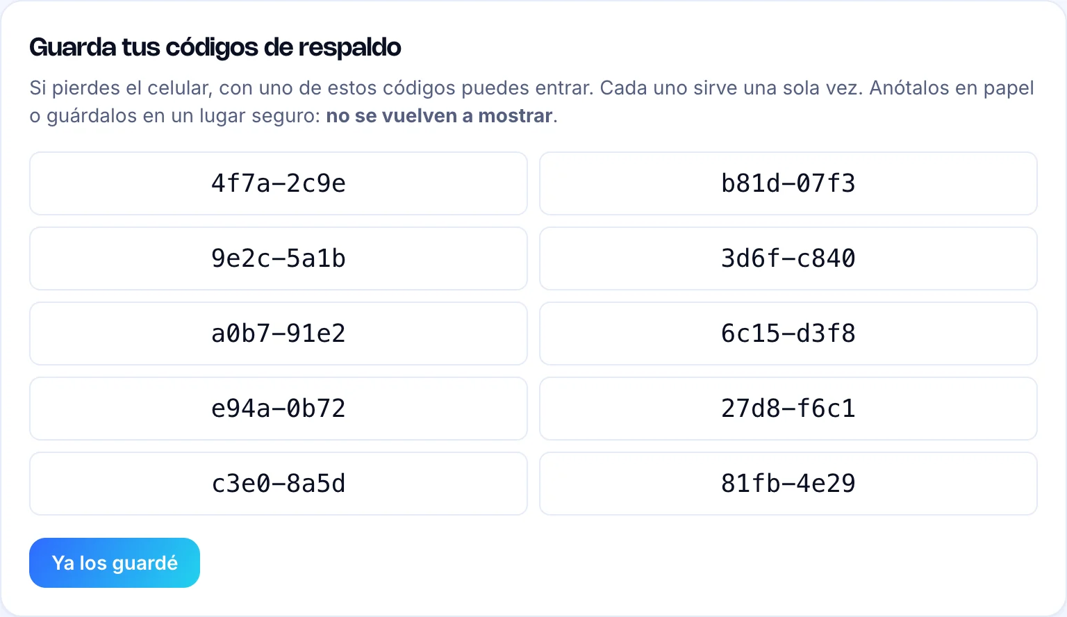 Lista de 10 códigos de respaldo con el botón Ya los guardé